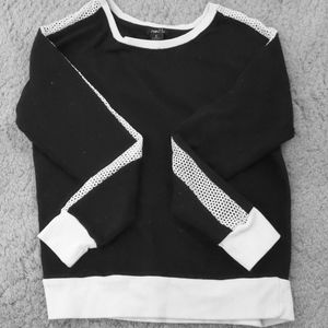 Black and White Dotted Sweatshirt